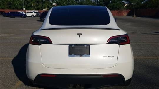 2021 Tesla Model Y 5YJYGDEE4MF296187