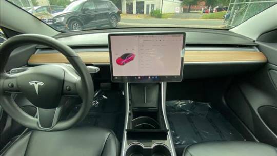 2019 Tesla Model 3 5YJ3E1EA7KF435964