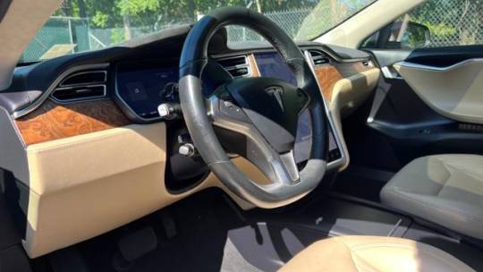 2016 Tesla Model S 5YJSA1E29GF167331