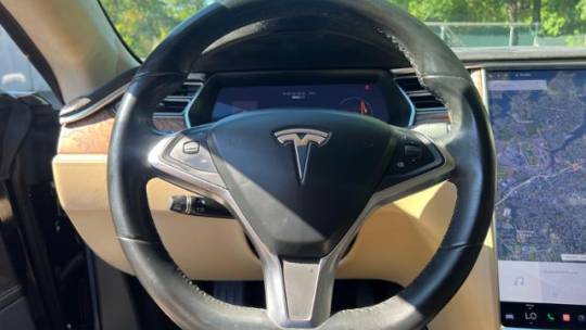 2016 Tesla Model S 5YJSA1E29GF167331