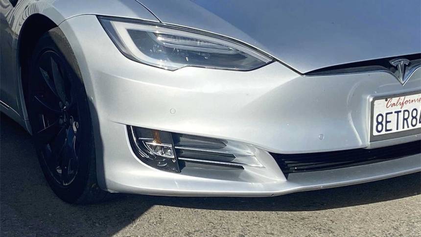 2018 Tesla Model S 5YJSA1E26JF259407