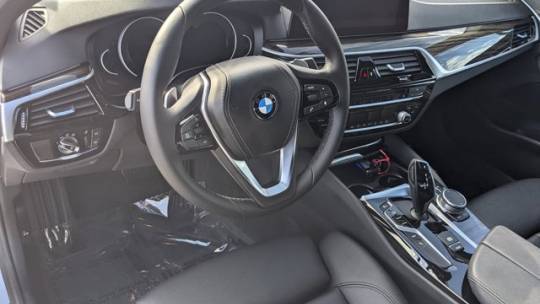2019 BMW 5 Series WBAJA9C53KB399536