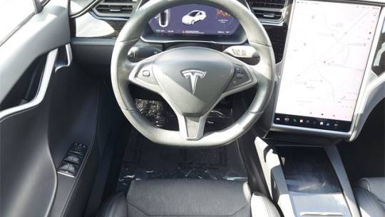 2018 Tesla Model S 5YJSA1E25JF275159