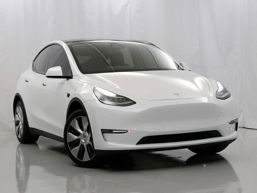 2021 Tesla Model Y 5YJYGDEE4MF145284