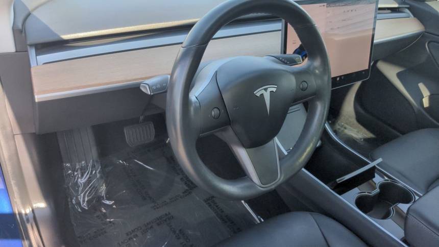 2018 Tesla Model 3 5YJ3E1EB0JF092132