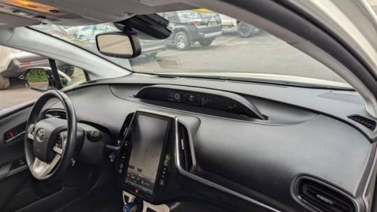 2017 Toyota Prius Prime JTDKARFP3H3060220