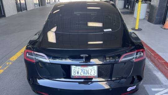 2018 Tesla Model 3 5YJ3E1EA7JF157159
