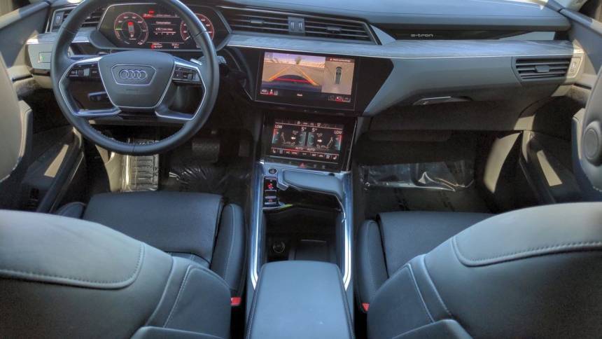 2021 Audi e-tron WA1VAAGE8MB020091