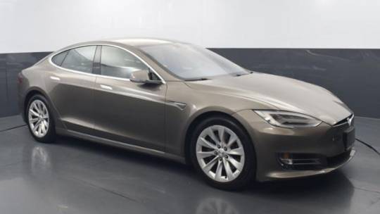 2016 Tesla Model S 5YJSA1E25GF143320