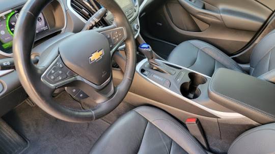 2019 Chevrolet VOLT 1G1RC6S5XKU125697