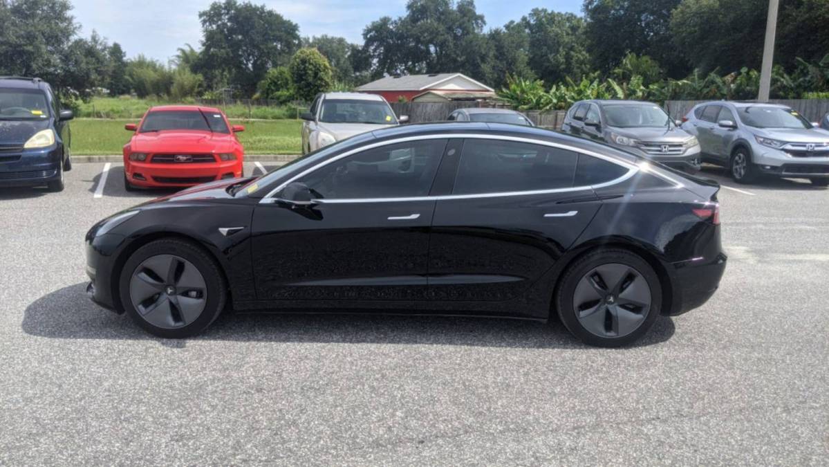 2019 Tesla Model 3 5YJ3E1EA9KF415747
