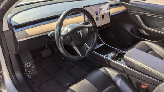 2018 Tesla Model 3 5YJ3E1EB7JF091124