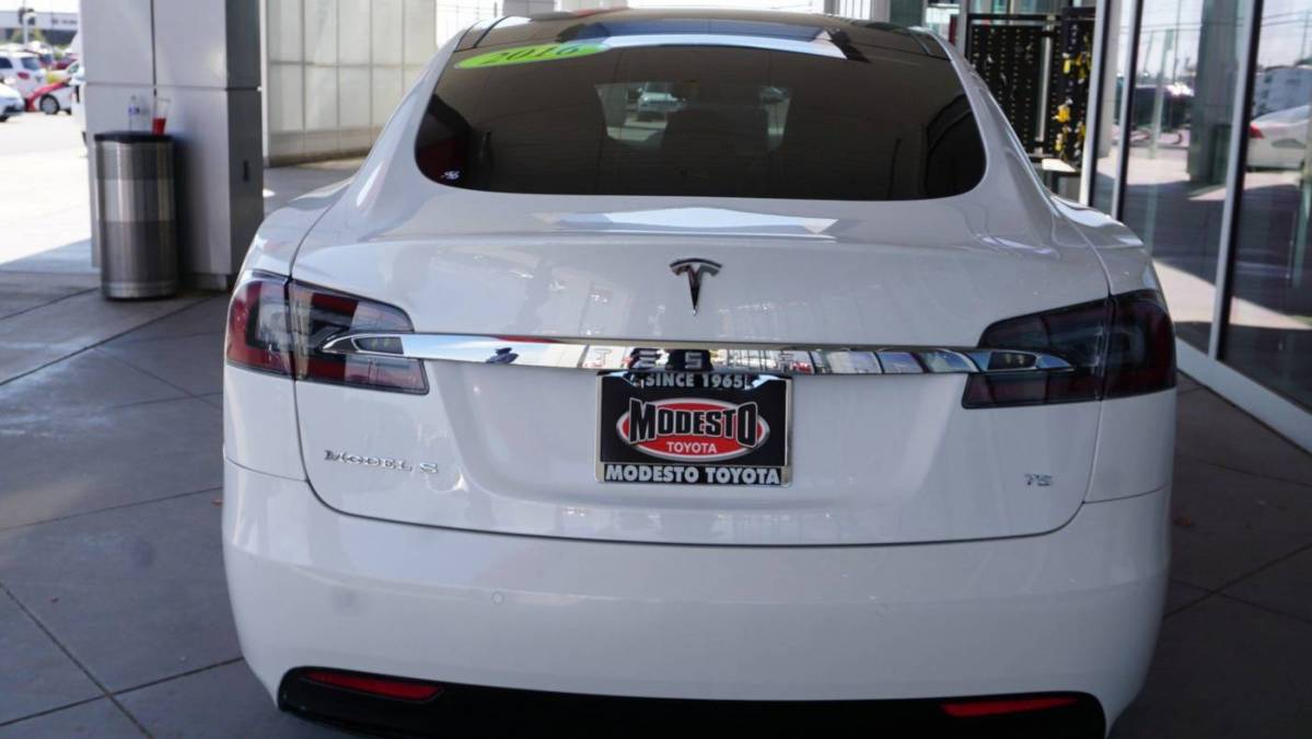 2016 Tesla Model S 5YJSA1E1XGF173002