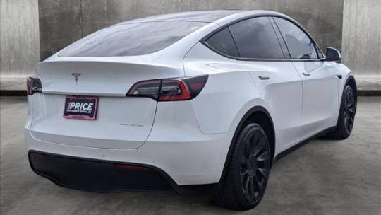 2021 Tesla Model Y 5YJYGDEE4MF072529