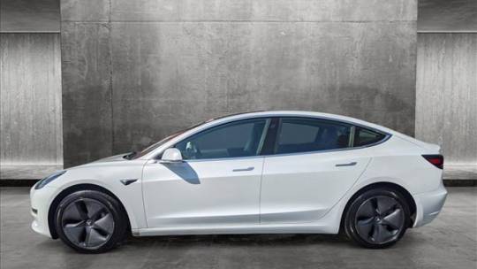 2018 Tesla Model 3 5YJ3E1EB8JF067141