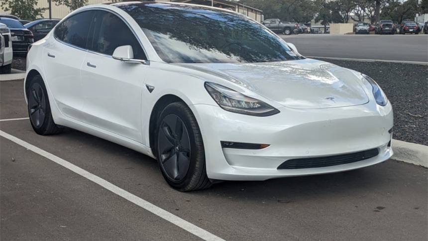 2018 Tesla Model 3 5YJ3E1EA4JF162061