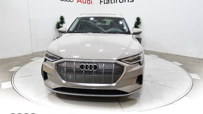 2019 Audi e-tron WA1VABGE5KB024036