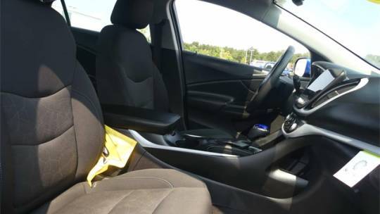 2017 Chevrolet VOLT 1G1RC6S53HU102481