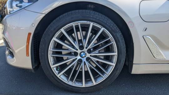 2019 BMW 5 Series WBAJA9C57KB393075