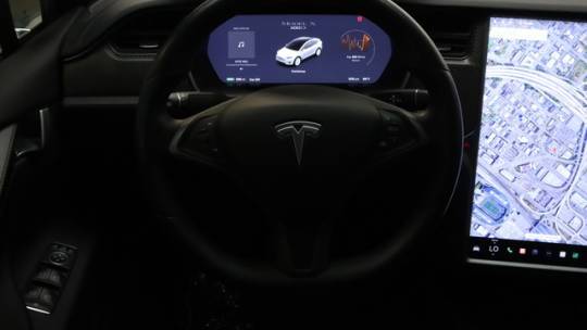 2018 Tesla Model X 5YJXCAE20JF104934