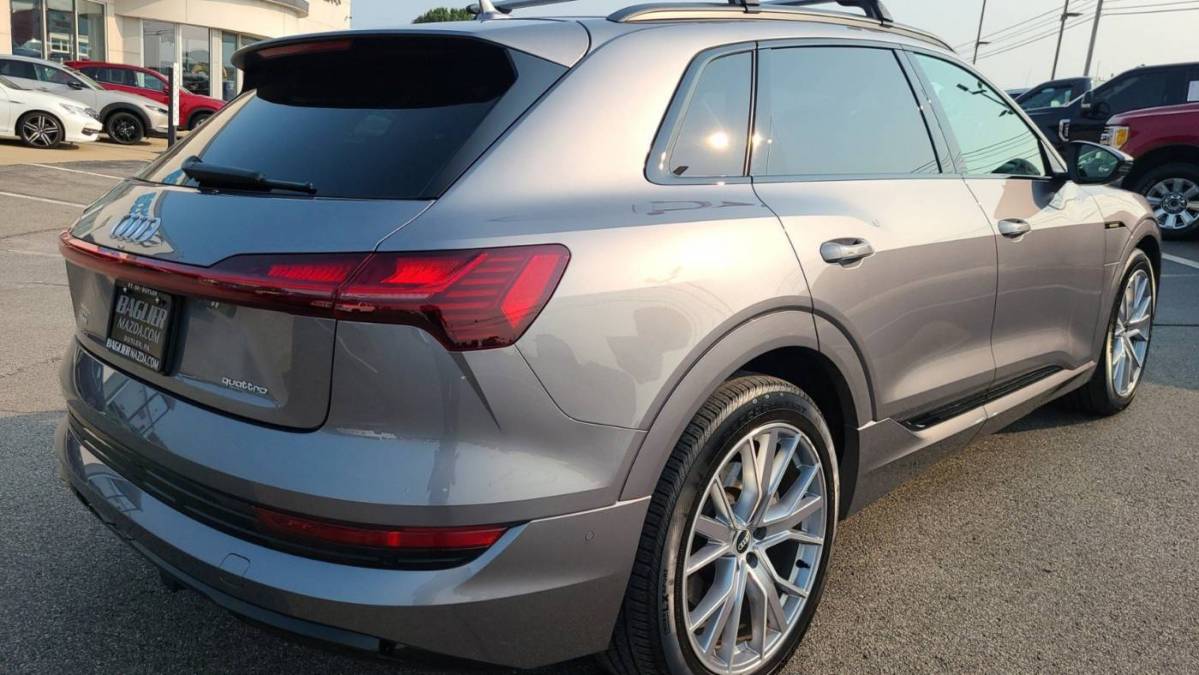 2021 Audi e-tron WA1VAAGE8MB020933
