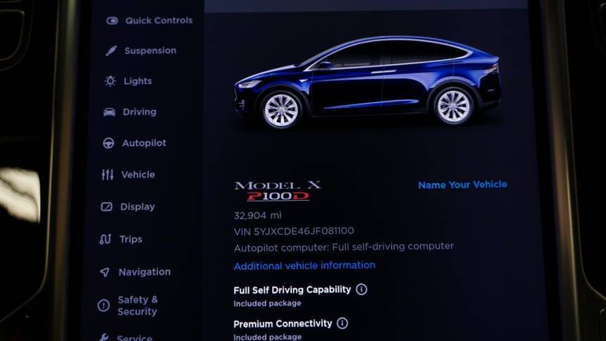 2018 Tesla Model X 5YJXCDE46JF081100