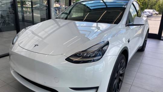 2021 Tesla Model Y 5YJYGDEE5MF082907