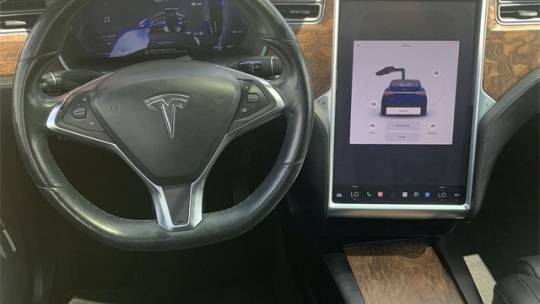 2016 Tesla Model X 5YJXCBE2XGF015936