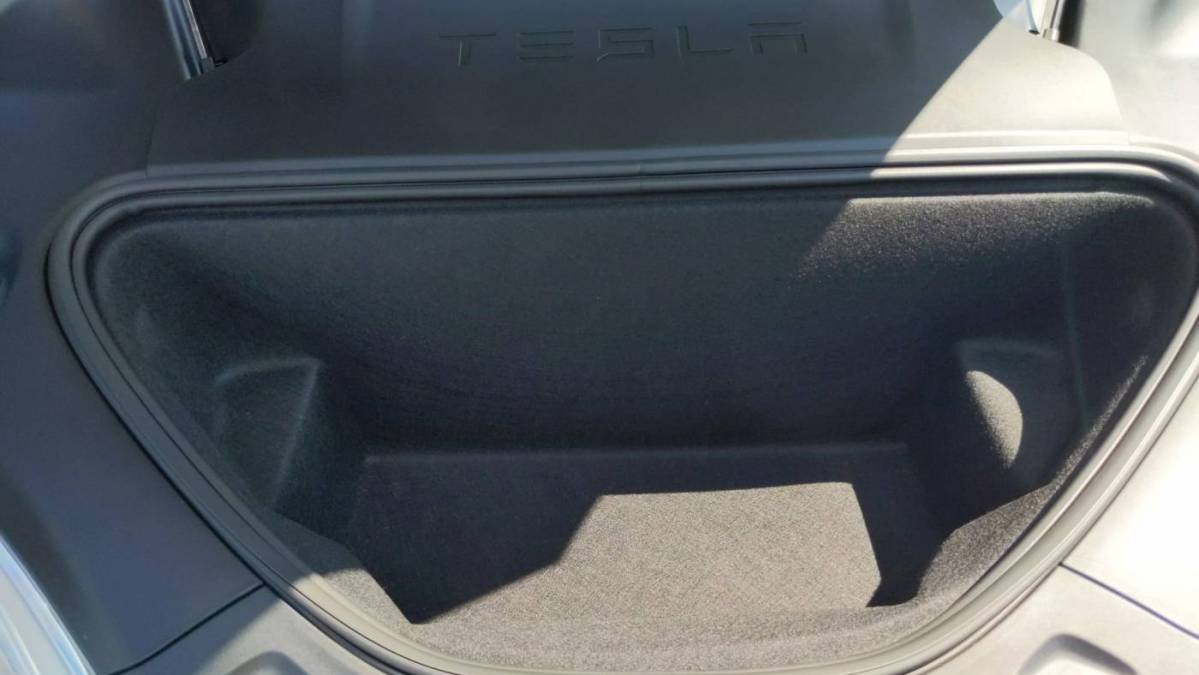 2019 Tesla Model S 5YJSA1E24KF312011