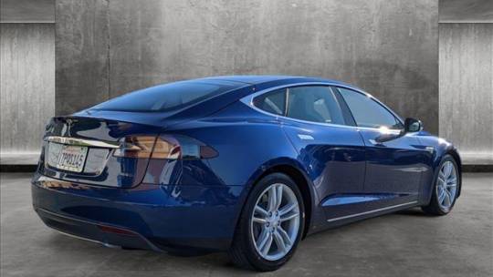 2015 Tesla Model S 5YJSA1E26FF108476