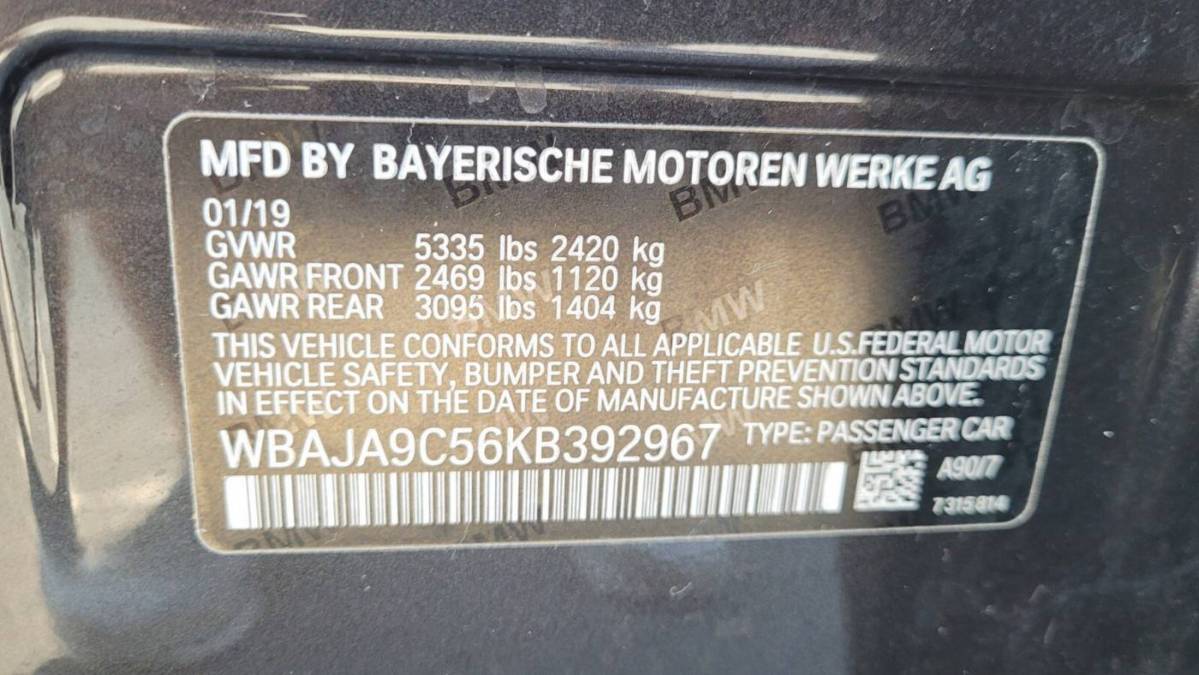 2019 BMW 5 Series WBAJA9C56KB392967