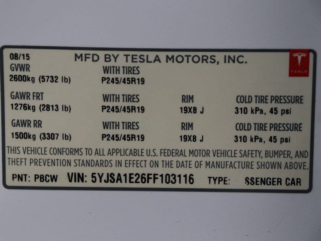 2015 Tesla Model S 5YJSA1E26FF103116