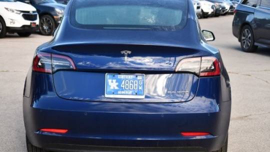 2018 Tesla Model 3 5YJ3E1EB6JF117423