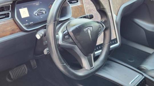 2017 Tesla Model S 5YJSA1E23HF192582