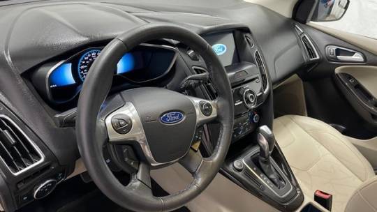 2016 Ford Focus 1FADP3R4XGL230776