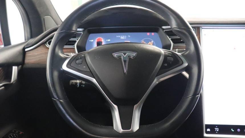 2017 Tesla Model X 5YJXCBE23HF049296