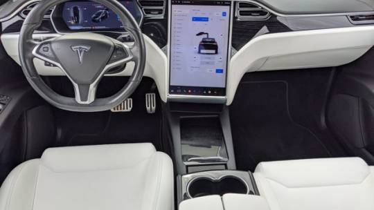 2018 Tesla Model X 5YJXCBE42JF091904