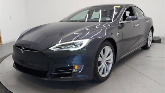 2017 Tesla Model S 5YJSA1E42HF196981