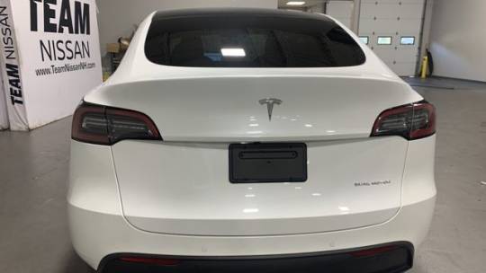 2021 Tesla Model Y 5YJYGDEE7MF255715