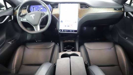 2018 Tesla Model S 5YJSA1E24JF273662