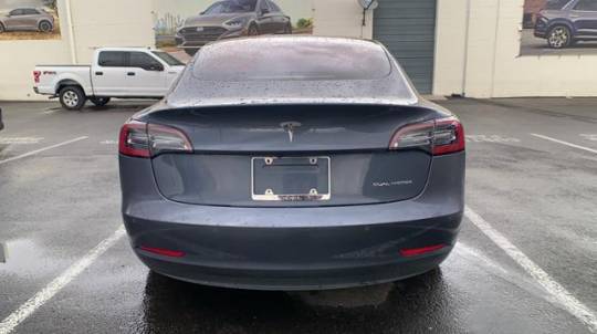 2018 Tesla Model 3 5YJ3E1EB9JF129212