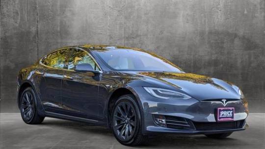 2019 Tesla Model S 5YJSA1E26KF305223