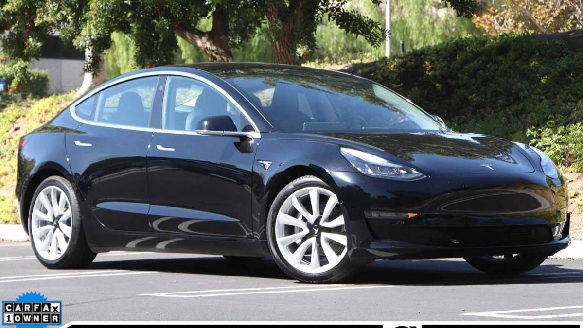 2019 Tesla Model 3 5YJ3E1EAXKF331677