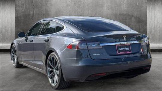 2017 Tesla Model S 5YJSA1E2XHF187895