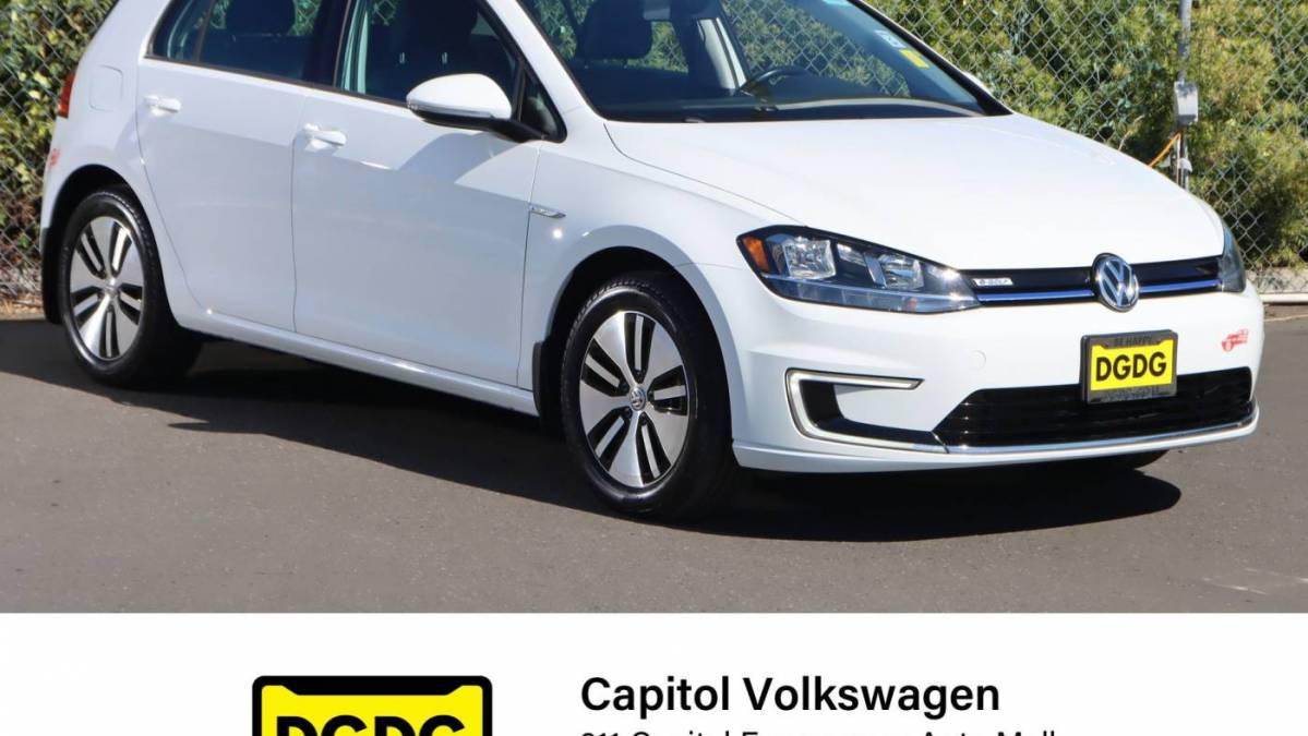 2017 Volkswagen e-Golf WVWKR7AU6HW953832