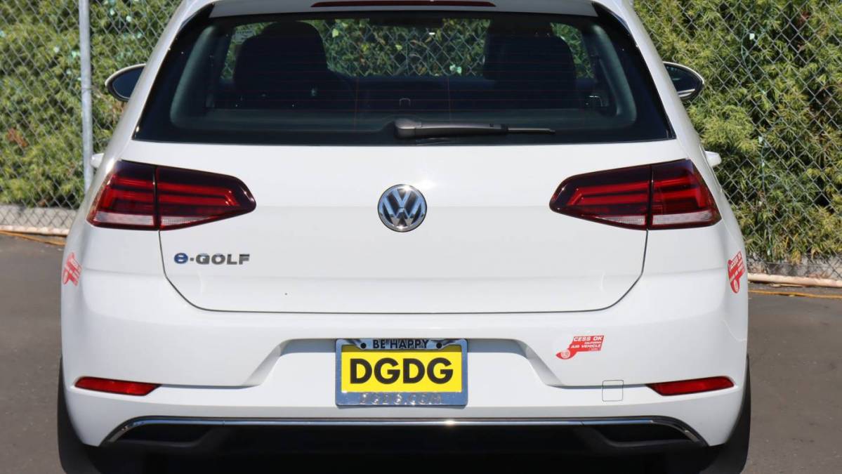 2017 Volkswagen e-Golf WVWKR7AU6HW953832