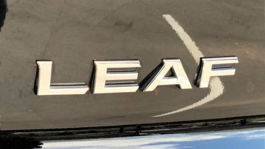 2021 Nissan LEAF 1N4AZ1CV0MC550381