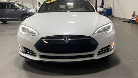 2015 Tesla Model S 5YJSA1E24FF117905