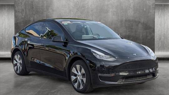 2020 Tesla Model Y 5YJYGDEE1LF051376
