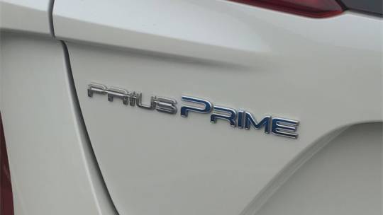 2017 Toyota Prius Prime JTDKARFP5H3041071